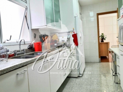 Sílvia Pinheiros 189m² 04 Dormitórios 03 Suítes 3 Vagas