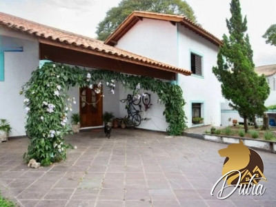 Padrão Jardim Panorama 394m² 05 Dormitórios 03 Suítes 6 Vagas