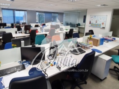 Prédio Inteiro Vila Madalena 902m² 25 Vagas