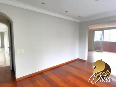 EDIFÍCIO ROSANA Itaim Bibi 198m² 04 Dormitórios 01 Suítes 2 Vagas