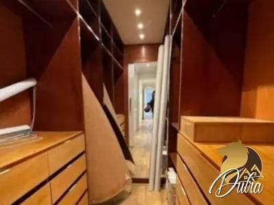 EDIFÍCIO ROSANA Itaim Bibi 198m² 04 Dormitórios 01 Suítes 2 Vagas