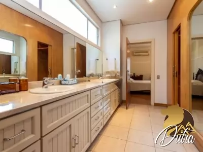 Orleans Bragança Jardim Paulista 493m² 03 Dormitórios 03 Suítes 3 Vagas