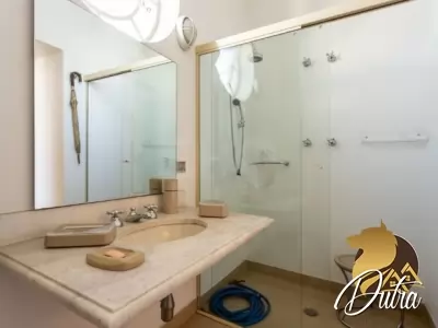 Orleans Bragança Jardim Paulista 493m² 03 Dormitórios 03 Suítes 3 Vagas