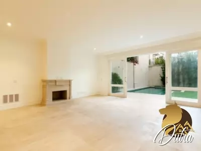 Padrão Jardim Paulista 880m² 04 Dormitórios 04 Suítes 4 Vagas