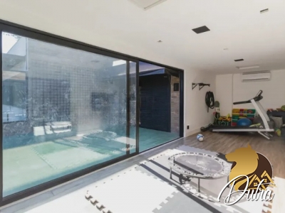 Padrão Jardim Paulista 431m² 05 Dormitórios 05 Suítes 3 Vagas