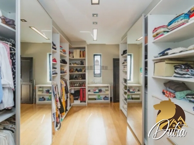 Padrão Jardim Paulista 431m² 05 Dormitórios 05 Suítes 3 Vagas