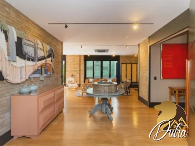 Padrão Jardim Paulista 431m² 05 Dormitórios 05 Suítes 3 Vagas