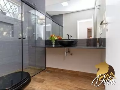 Padrão Jardim Marajoara 371m² 05 Dormitórios 02 Suítes 2 Vagas