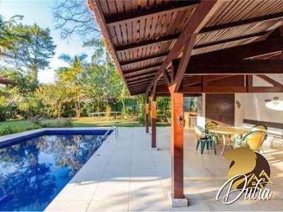 Padrão Jardim Marajoara 371m² 05 Dormitórios 02 Suítes 2 Vagas