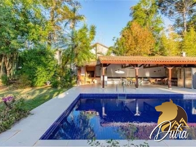 Padrão Jardim Marajoara 371m² 05 Dormitórios 02 Suítes 2 Vagas