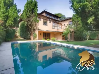 Padrão Jardim Leonor 593m² 04 Dormitórios 03 Suítes 5 Vagas