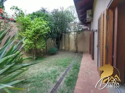 Padrão Jardim Leonor 593m² 04 Dormitórios 03 Suítes 5 Vagas