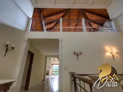 Padrão Jardim Leonor 593m² 04 Dormitórios 03 Suítes 5 Vagas