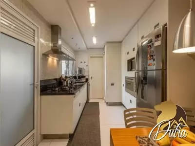 Condomínio Uniqueness Cidade Monções 254m² 04 Dormitórios 04 Suítes 4 Vagas