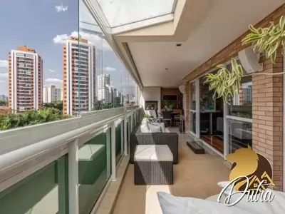 Condomínio Uniqueness Cidade Monções 254m² 04 Dormitórios 04 Suítes 4 Vagas