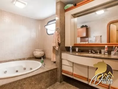 Villa Alexandra Jardim Paulista 293m² 04 Dormitórios 04 Suítes 5 Vagas