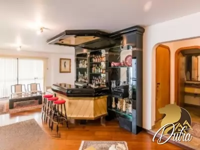 Villa Alexandra Jardim Paulista 293m² 04 Dormitórios 04 Suítes 5 Vagas