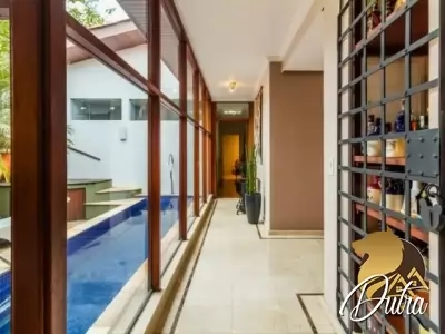 Padrão Jardim Luzitania 241m² 02 Dormitórios 02 Suítes 5 Vagas