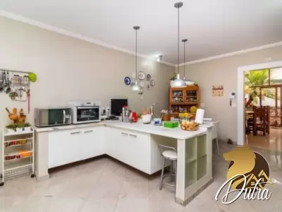 Padrão Jardim Luzitania 241m² 02 Dormitórios 02 Suítes 5 Vagas