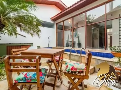 Padrão Jardim Luzitania 241m² 02 Dormitórios 02 Suítes 5 Vagas