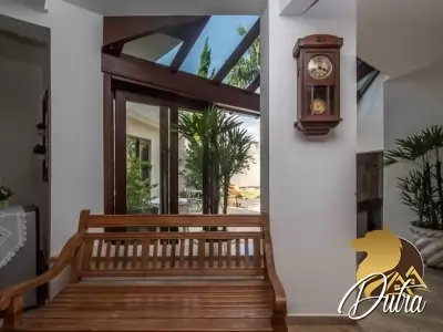 Sobrado Chácara Monte Alegre 431m² 05 Dormitórios 03 Suítes 3 Vagas