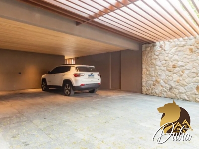 Padrão Jardim Luzitânia 981m² 04 Dormitórios 04 Suítes 4 Vagas