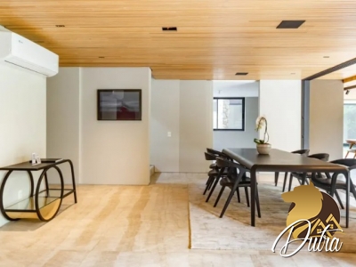 Padrão Jardim Luzitânia 981m² 04 Dormitórios 04 Suítes 4 Vagas