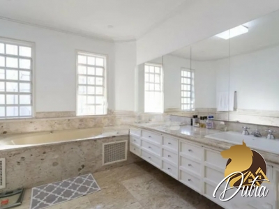 Padrão Jardim Europa 620m² 04 Dormitórios 04 Suítes 4 Vagas