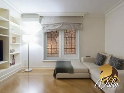 Padrão Jardim Europa 620m² 04 Dormitórios 04 Suítes 4 Vagas
