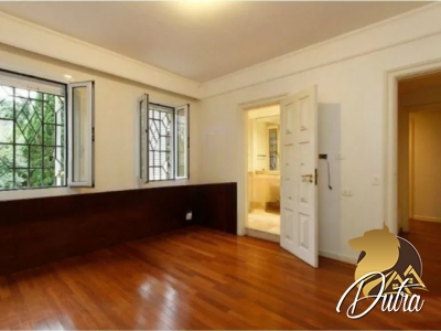 Padrão Jardim Europa 620m² 04 Dormitórios 04 Suítes 4 Vagas