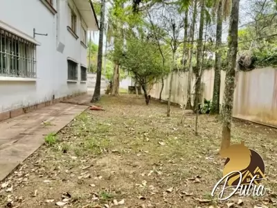 Sobrado Jardim América 550m² 04 Dormitórios 10 Vagas