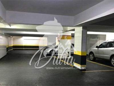 Cinderela Plaza Jardim Europa 207m² 04 Dormitórios 03 Suítes 3 Vagas