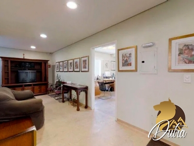 Clínica Indianópolis 335m² 02 Dormitórios 3 Vagas