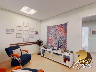 Clínica Indianópolis 335m² 02 Dormitórios 3 Vagas