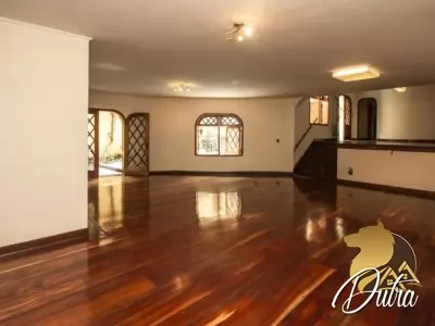 Casa de Vila Jardim Marajoara 380m² 05 Dormitórios 05 Suítes 5 Vagas