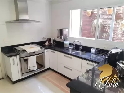 Casa De Vila Sumarezinho 300m² 04 Dormitórios 03 Suítes 4 Vagas