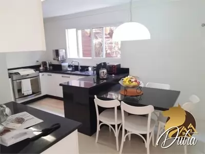 Casa De Vila Sumarezinho 300m² 04 Dormitórios 03 Suítes 4 Vagas