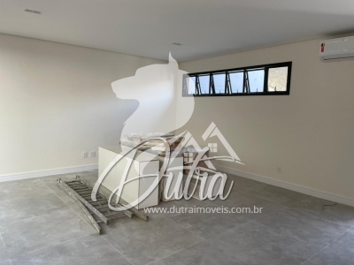 Casa de vila Brooklin 240m² 03 Dormitórios 03 Suítes 2 Vagas