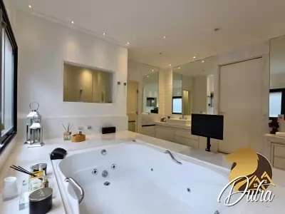 SÃO PAULO II Granja Viana 1300m² 05 Dormitórios 05 Suítes 4 Vagas