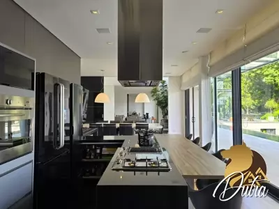 SÃO PAULO II Granja Viana 1300m² 05 Dormitórios 05 Suítes 4 Vagas