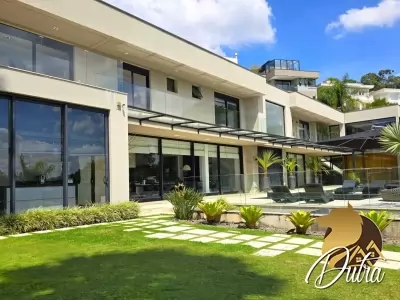 SÃO PAULO II Granja Viana 1300m² 05 Dormitórios 05 Suítes 4 Vagas