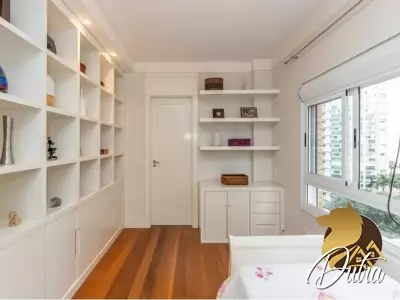 Edifício Itaituba Vila Uberabinha 243m² 03 Dormitórios 03 Suítes 4 Vagas