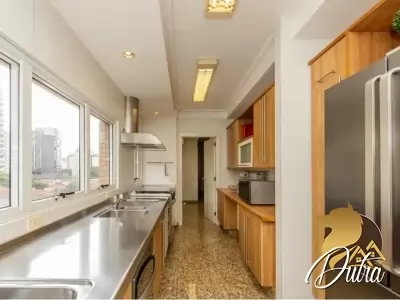 Edifício Itaituba Vila Uberabinha 243m² 03 Dormitórios 03 Suítes 4 Vagas