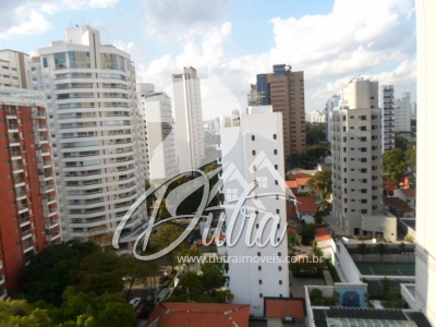 Las Brisas Moema 360m² 04 Dormitórios 03 Suítes 3 Vagas