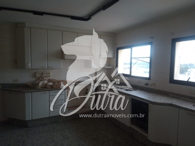 Tambau Vila Formosa 363m² 04 Dormitórios 03 Suítes 4 Vagas