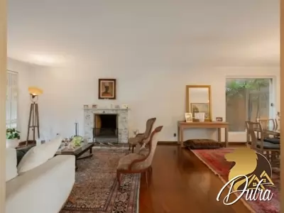 Sobrado Jardim Paulistano 240m² 05 Dormitórios 01 Suítes 5 Vagas