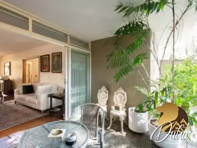 Sobrado Jardim Paulistano 240m² 05 Dormitórios 01 Suítes 5 Vagas