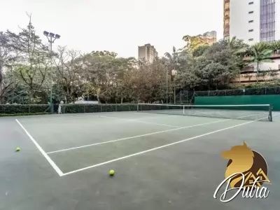 Condominio da Chacara Santa Helena Santo Amaro 350m² 04 Dormitórios 04 Suítes 3 Vagas