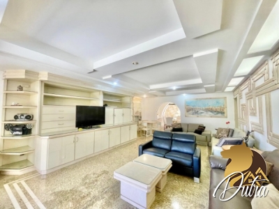 Padrão Interlagos 1182m² 04 Dormitórios 04 Suítes 6 Vagas