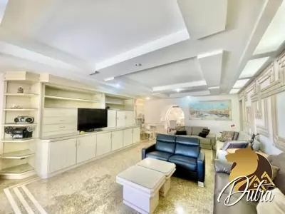 Padrão Interlagos 1182m² 04 Dormitórios 04 Suítes 6 Vagas